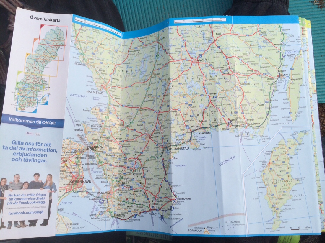 Papierkartenausschnitt der Südküste Schwedens mit eingezeichneter Route, die wir gefahren sind.
